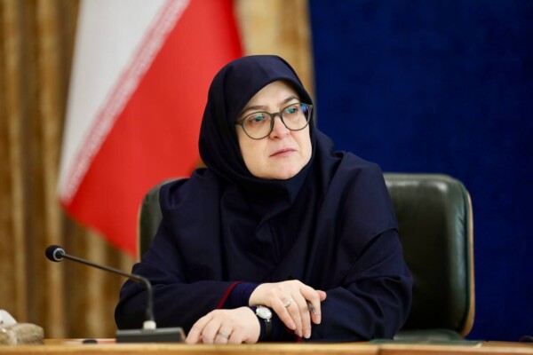 الحكومة الايرانية: قدمنا طلبا لعقد اجتماع مع الترويكا الاوروبية في نيويورك وقوبل بالرفض