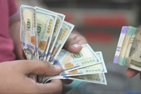"رويترز": الدولار يتراجع قبيل صدور بيانات تضخم أميركية