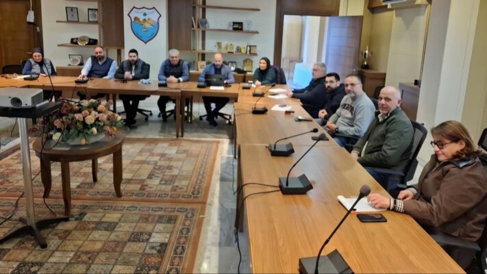 بلدية صيدا ولجنة متابعة الجمعيات الاهلية بحثتا في الواقع الإغاثي وتأكيد استمرار التنسيق لمعالجة التحديات