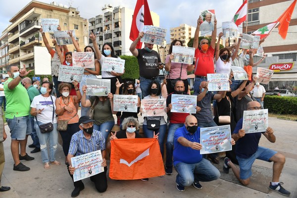 الحرس القديم أطلق بالجديدة انتفاضة تحت شعار &quot;شو ناطر يا لبناني لن نسكت بعد اليوم&quot;