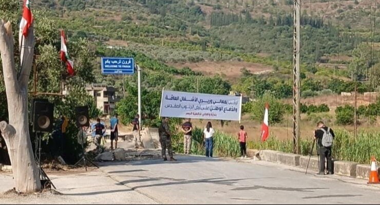 جولة ميدانية لوزيري الدفاع والأشغال لتفقد أعمال إعادة تشغيل جسر القعقعية