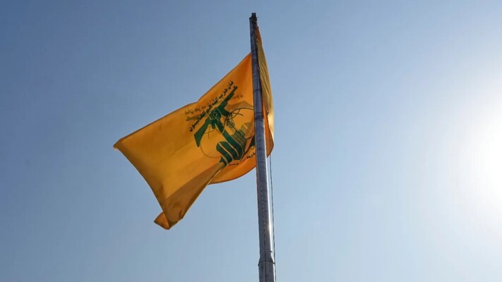 "واللا": حزب الله يعيد بناء قدراته في بيروت وإسرائيل تستعد لاحتمال تجدد القتال