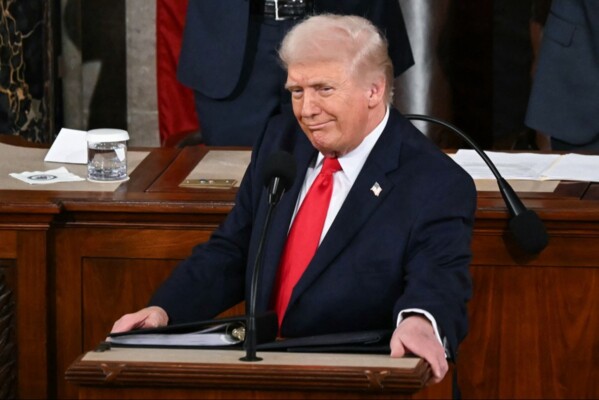 البنك الأوروبي: التأثير الاقتصادي للحرب التجارية التي أطلقها ترامب كان أقل بكثير من التوقعات