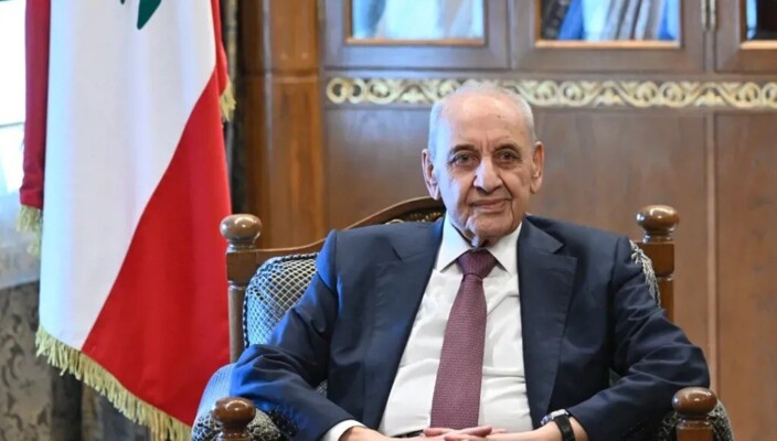 بري: نتمنى على الجميع التريث في الانتقال إلى البلدات والقرى حتى تتضح الأمور والمجريات وفقا لإتفاق وقف إطلاق النار