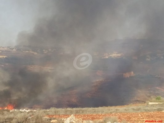 النشرة:فرق الاطفاء تواصل العمل على اخماد الحريق المندلع بين زوطر ويحمر