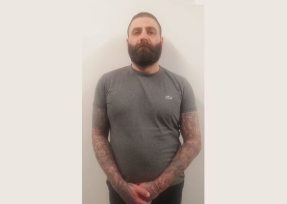 قوى الأمن عممت صورة موقوف نفذ عمليات سلب بطريقة احتيالية منتحلا صفة أمنية في بيروت