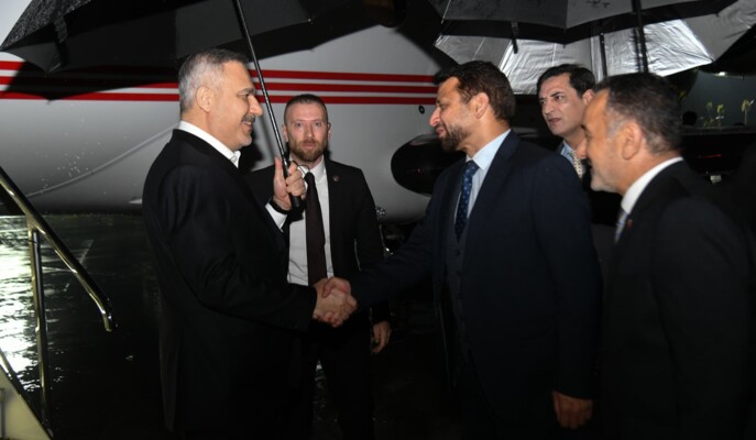 وزراء خارجية تركيا والسعودية ومصر وصلوا إلى إسلام آباد للتشاور حول خفض التصعيد بالمنطقة