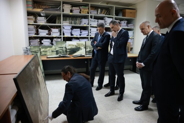 رئيس مجموعة CMA CGM اطلع على أوضاع مرفأ بيروت وبحث مع النفي بسبل التعاون