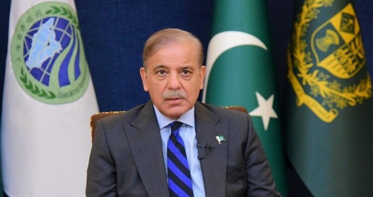 رئيس الوزراء الباكستاني: قيادتا ايران وأميركا تبدأ محادثات غدا في إسلام آباد فإما أن تنجح أو تفشل المفاوضات