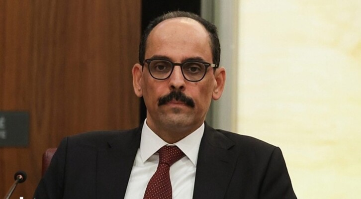 رئيس الاستخبارات التركية بحث مع وفد "حماس" بتنفيذ اتفاق وقف إطلاق النار في غزة