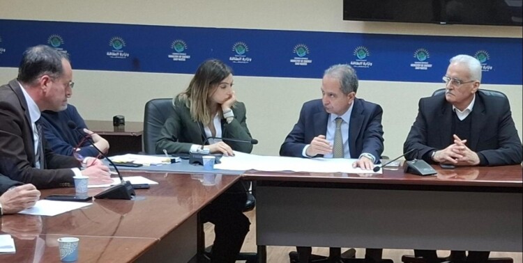 الصدي بحث مع يزبك ووفد مرافق بملفات الصرف الصحي والمياه والكهرباء في قضاء البترون