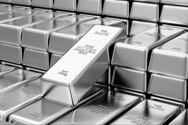 "رويترز": الفضة تصعد في المعاملات الفورية أكثر من 3% إلى 76.34 دولار للأونصة