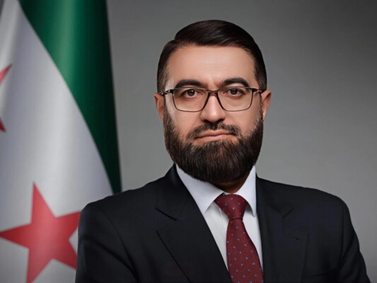 وزير العدل السوري: لا سجناء لبنانيين باقون في سوريا والاتصالات مستمرة وإيجابية مع لبنان بشأن السوريين الموقوفين بلبنان