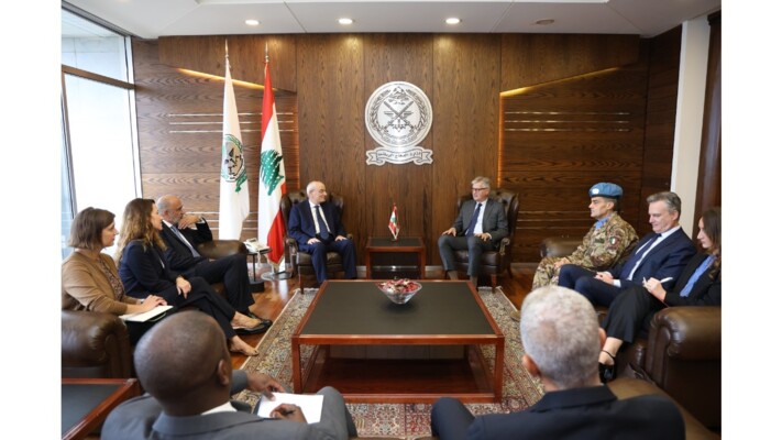 وزير الدفاع عرض مع لاكروا الحلول المطروحة لمرحلة ما بعد انتهاء مهمة "اليونيفيل" واستقبل مجدلاني