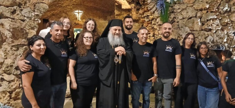 أمسية مريمية بعنوان من فجر النعمة .. ولدت برعاية المتروبوليت أنطونيوس الصوري