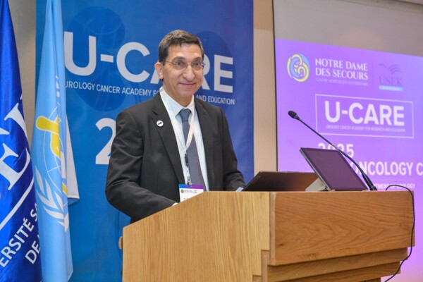 البروفيسير رغيد الخوري يختتم مؤتمر U-CARE ويتحدث عن دور جديد للذكاء الاصطناعي في علاج السرطانات البولية