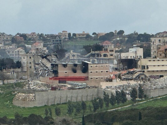 بلدية بنت جبيل: ما يجري بالمدينة يشكّل انتهاكًا صارخًا للقانون الدولي رغم إعلان وقف إطلاق النار