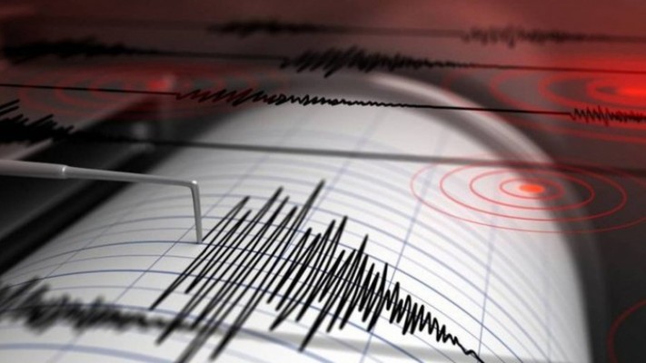 "إرنا": هزة أرضية بقوة 4.9 درجات ضربت غرب إيران