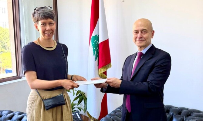 الأمين العام للخارجية تسلّم نسخة من أوراق اعتماد سفيرة سويسرا الجديدة وبحث معها بتعزيز التعاون