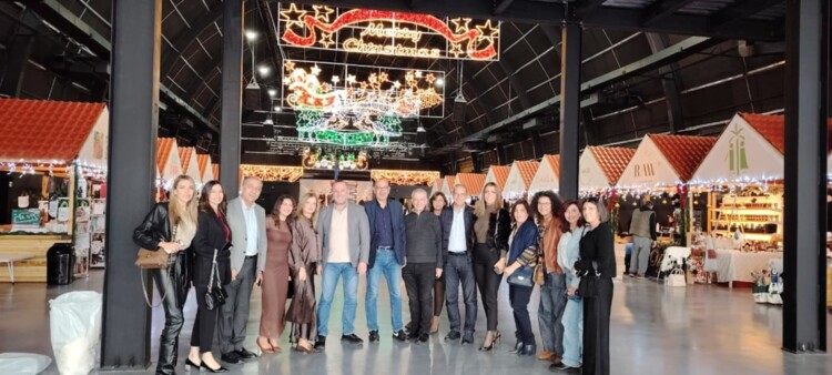 افتتاح القرية الميلادية في Serenata بمشاركة إعلامية بدعوة من الوزيرة السابقة زينة عكر