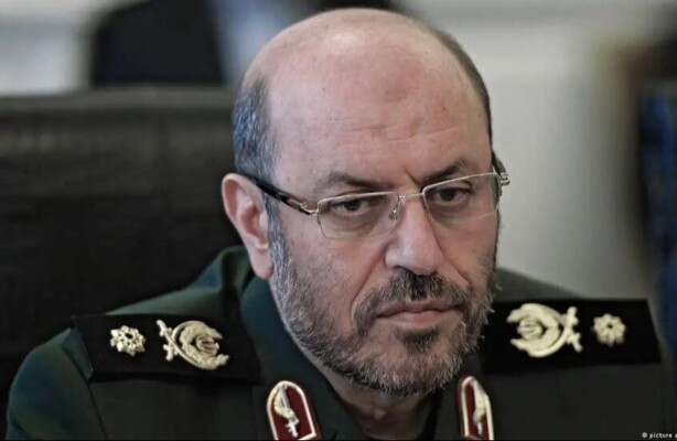 إعلام إيراني: تعيين حسين دهقان أمينا للمجلس الأعلى للأمن القومي الإيراني خلفا للاريجاني