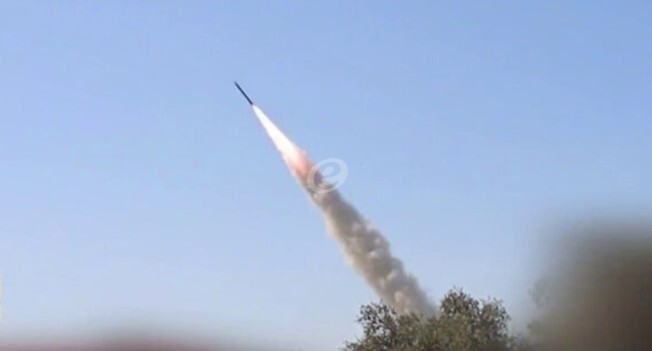 "حزب الله": استهداف مربض مدفعية كفرجلعادي بصلية صاروخية