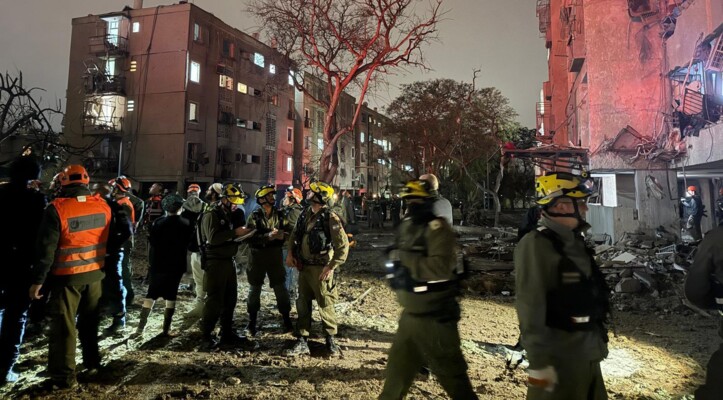 الجيش الإسرائيلي: أكثر من 70 شخصًا أُصيبوا داخل إسرائيل خلال ساعات ما يُبرز طبيعة الإرهاب الإيراني