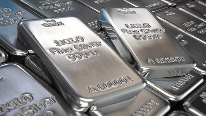 رويترز: انخفاض سعر الفضة في المعاملات الفورية 3% إلى 60.16 دولارا للأونصة