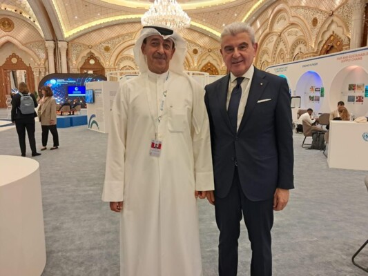 وزير الصناعة التقى نظيره السعودي في الرياض وأكدا على الثقة المتبادلة في العلاقات بين البلدين