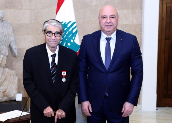 الرئيس عون كرّم الفنان صلاح تيزاني: لم يكن مجرد ممثل بل ركنًا من أركان الذاكرة الجماعية اللبنانية
