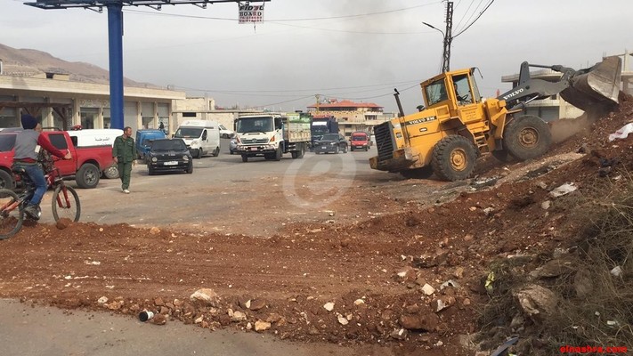 النشرة: إعادة فتح طريق راشيا- الصويري وفك الاعتصام بطلب من الجيش