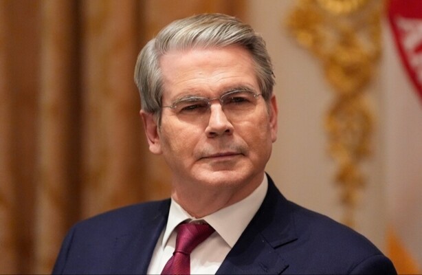 وزير الخزانة الأميركي: اتوقع انتهاء الحرب في إيران وانخفاض الأسعار