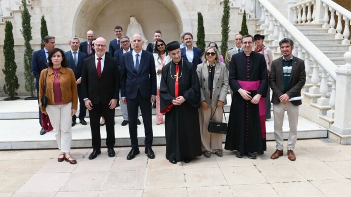 الراعي في القداس السنوي على نية فرنسا:  لبنان لا يقوم إلا بحياده