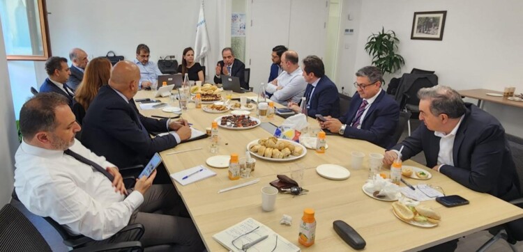 ورشة عمل بين الصدي وممثلي "IFC" خلصت إلى وضع خارطة طريق لإنتاج الطاقة على الغاز