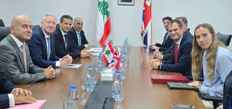 رجي أمام وفد بريطاني: لا حل إلا بالدبلوماسية وتحييد لبنان عن سياسة المحاور وعلى حزب الله إدراك ذلك