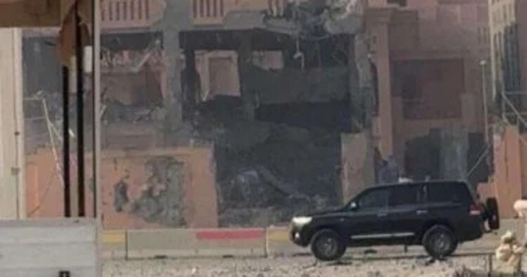 "العربية": مقتل مدير مكتب خليل الحية ونجله في الهجوم بقطر