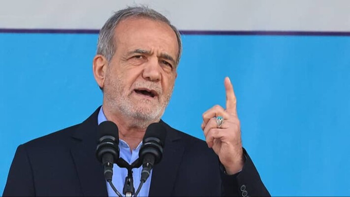 بزشكيان: الشعب الإيراني أكثر وعياً من أن يقع ضحية خداع الأعداء الماكرين والمجرمين والاستغلاليين
