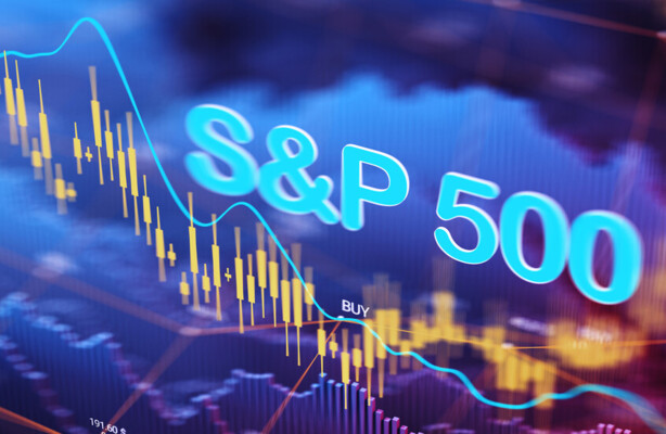 "ستاندرد آند بورز500" يتراجع بعد تصريحات ترامب بشأن انتهاء الاتفاق مع إيران