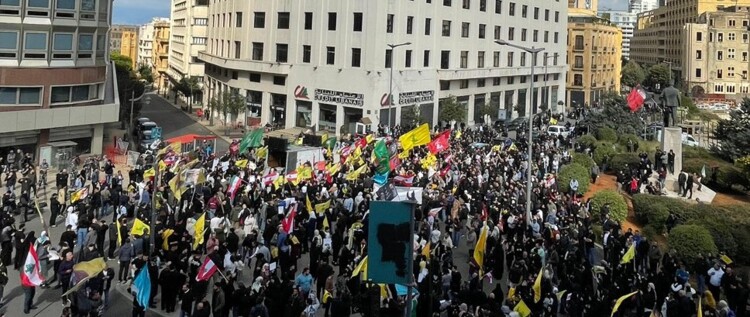 تحرك احتجاجي في ساحة رياض الصلح اعتراضًا على سياسات الحكومة والمفاوضات مع إسرائيل