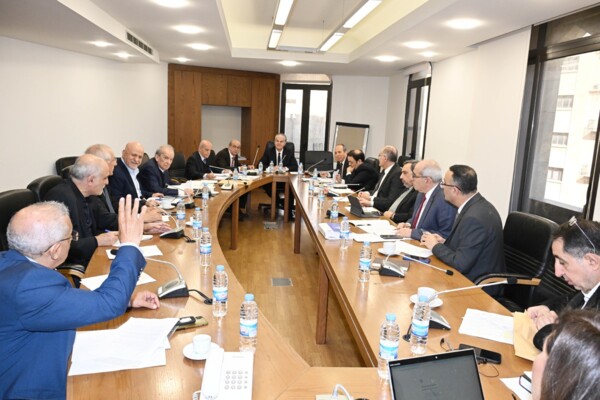 لجنة الإدارة والعدل درست اقتراحات مشاريع قوانين تتعلق بالعقوبات وتنظيم شؤون الطائفة العلوية