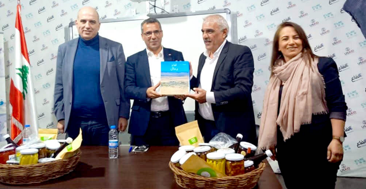 هاني جال بالبقاع الشمالي والتقى المزارعين: سياسة الوزارة تقوم على الشراكة الفعلية مع المزارع