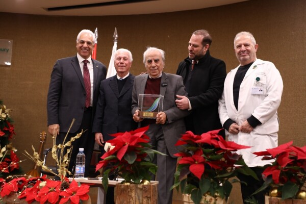 الشاعر هنري زغيب حاضر في مركز LAU الطبي بعنوان في زمن الميلاد: يسوع، جبران، ولبنان