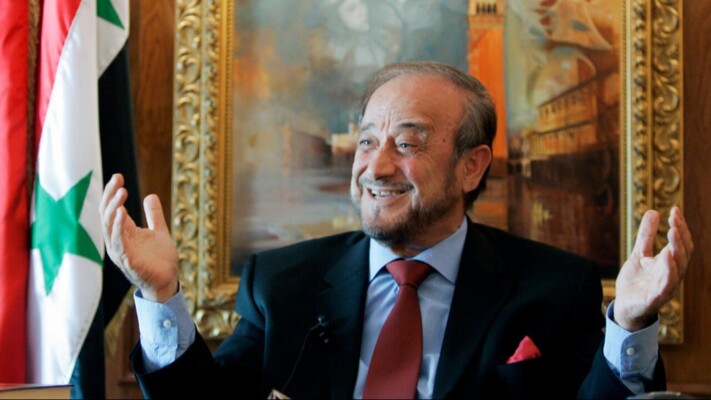 "رويترز" عن مصدرين: وفاة رفعت الأسد