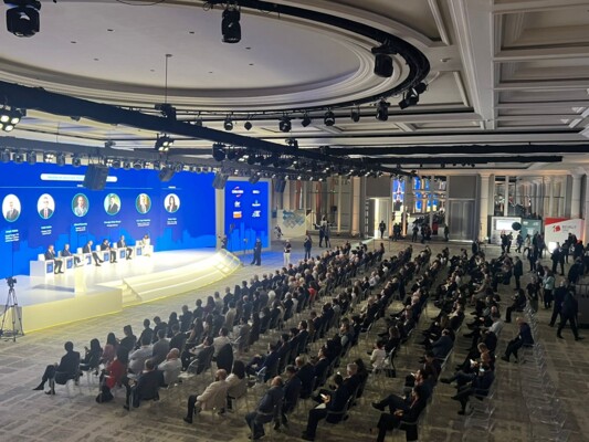 مؤتمر "بيروت واحد" اختتم أعماله بسلسلة جلسات تحت شعار "الثقة المستعادة لإعادة تحفيز الاستثمار في الاقتصاد اللبناني"