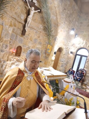 بعقليني في قداس أحد الشعانين: لبناء عالم أكثر إنسانية مبني على السلام