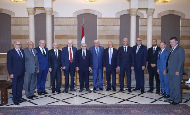 سلام التقى الجروان والسفير الصيني ووفوداً شددت على دعم مسار الحكومة
