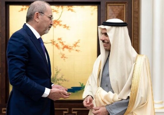 وزيرا خارجية السعودية والأردن يبحثان آخر المستجدات الإقليمية والدولية
