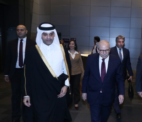 نواف سلام وصل إلى قطر للمشاركة في منتدى الدوحة