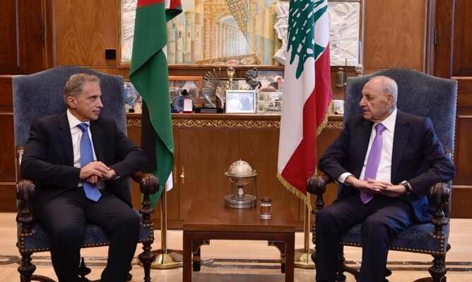 بري بحث مع رئيس حكومة الأردن تطورات الأوضاع في لبنان والمنطقة واستقبل يزيد بن فرحان