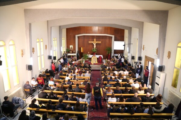 الأب بوعبود يترأس قداس خميس الأسرار في دير مار ضوميط ويدعو إلى المحبة والتماسك الوطني